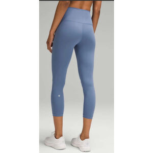 Lululemon Women’s Wunder Train High-Rise Cropped Leggings, Size 0 23” Inseam EUC